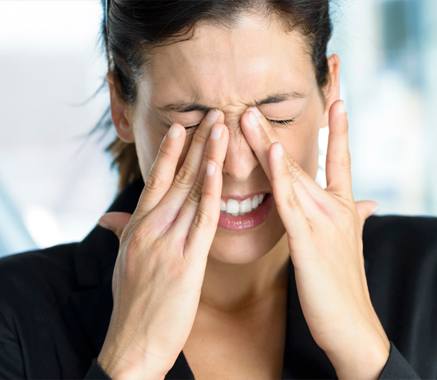 Como controlar a irritação nos olhos causada por blefarite?